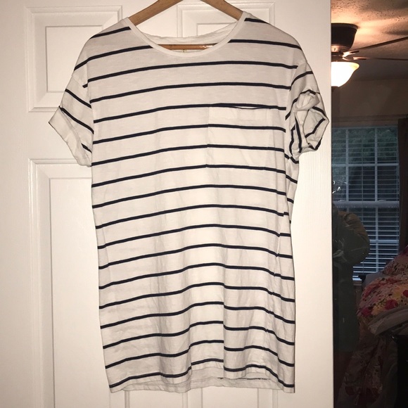 White and navy blue T-Shirt dress - Picture 1 of 4